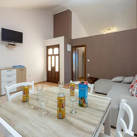 Ana Apartament